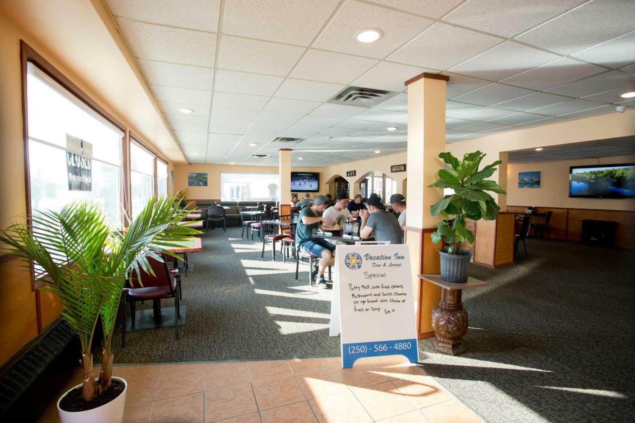 Valemount Vacation Inn Bagian luar foto