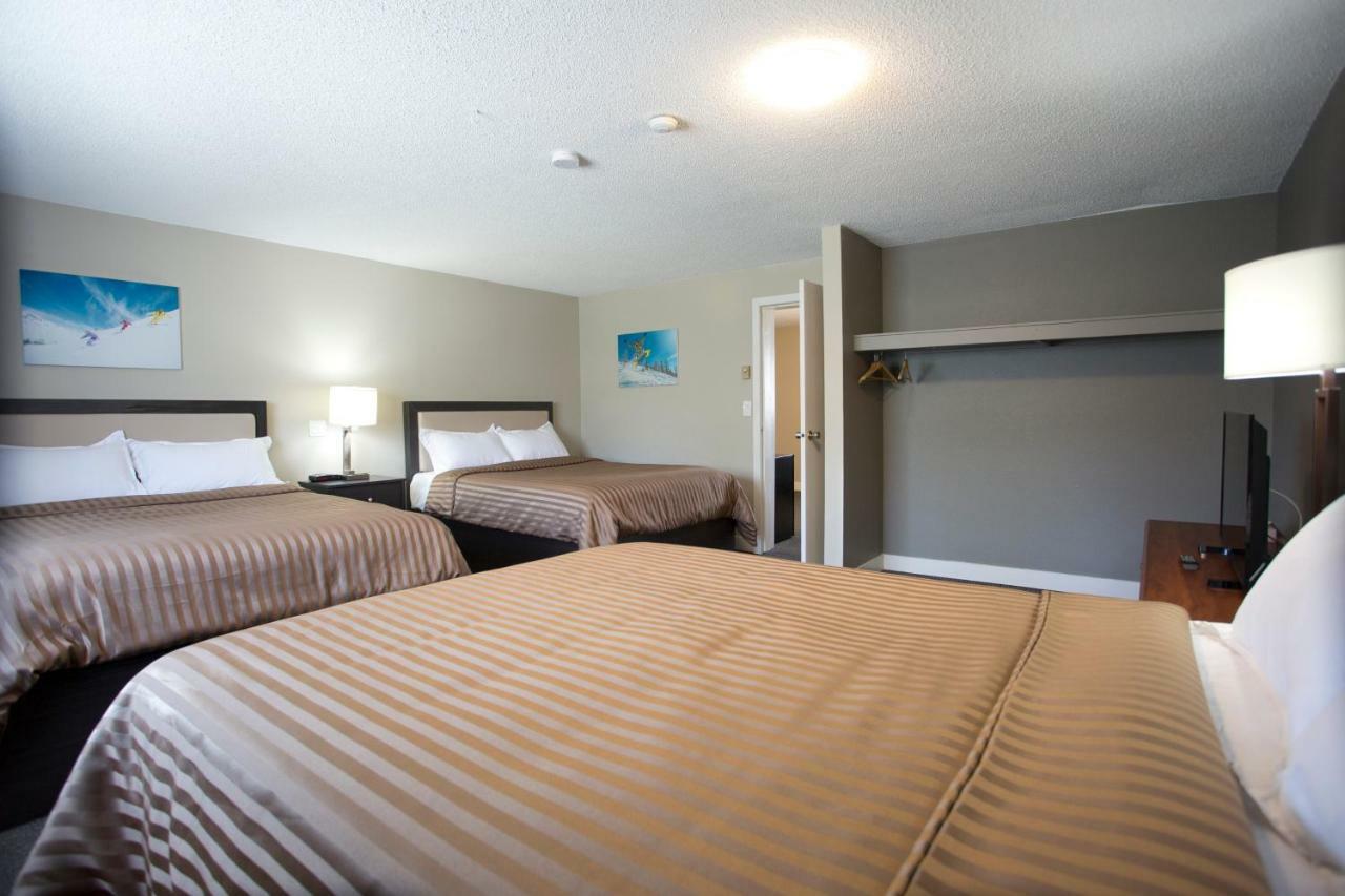 Valemount Vacation Inn Bagian luar foto